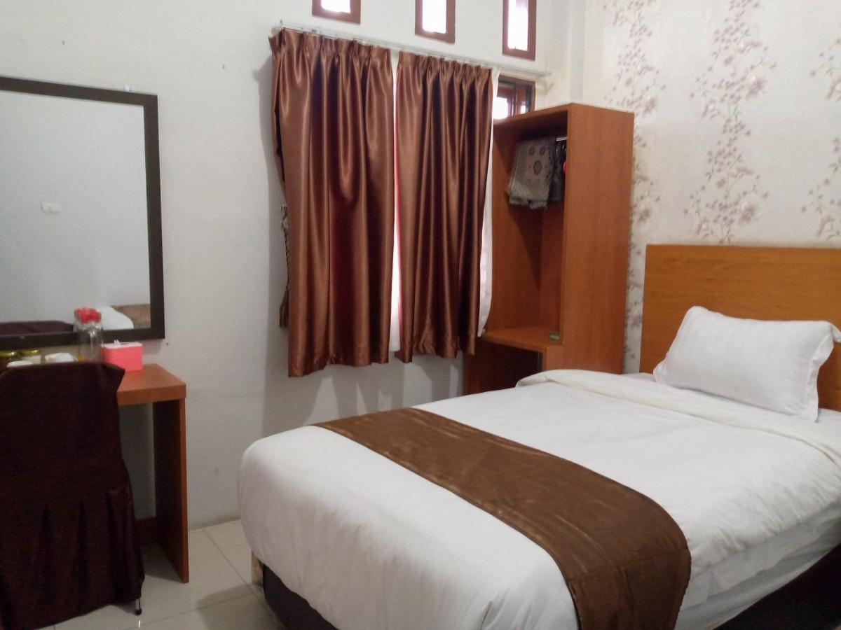Hotel Belangi Syariah Takengon Bagian luar foto